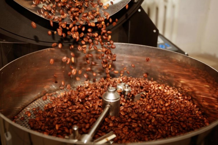 Ростеры и их влияние на вкус кофе: ключевое звено в создании уникальных характеристик